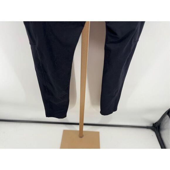 Victoria’s Secret PINK active black pants with pockets size large - Picture 8 of 8